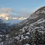 Snoe Edelweiss Apartamento *